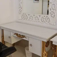 صندلی میکاپ  آینه کنسول و کمد