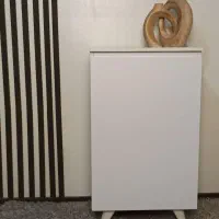 جاکفشی . میز تحریر .کاور رادیاتور وکافی بار