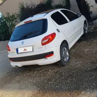 پژو ۲۰۷
