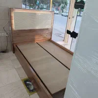 تخت های تک نفره و ۱۲۰چوبی