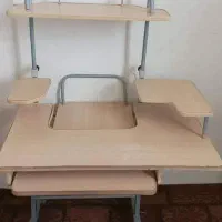 میز کامپیوتر چوبی