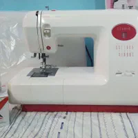 چرخ خیاطی برادر مدل لیسر