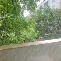 ۱۵۰ متری / ۳ خواب / تک واحدی / بر بلوار ارم