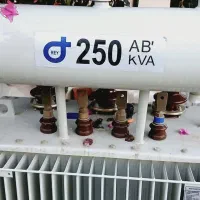 فروش عمده ترانس ۲۵۰ کاوا تحویل فوری نیرو ترانس