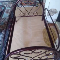 تخت و تشک