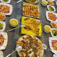 نیازمندآشپز ونظافتچی خانوم جوان