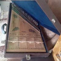 قانون شگفت‌انگیز با کیف مخصوص