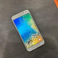 سامسونگ Galaxy E5 با حافظهٔ ۱۶ گیگابایت|موبایل|تهران, عباس‌آباد|دیوار