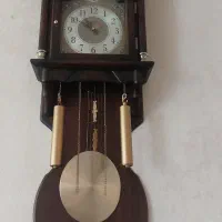 ساعت دیواری چوبی