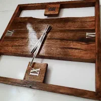 ساعت چوبی روستیک