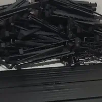 مانکن و چوب لباسی