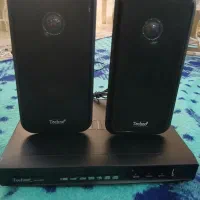 کیبورد و دستگاه سی دی