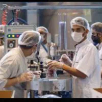 کارگر ساده کارخانه موادغذایی