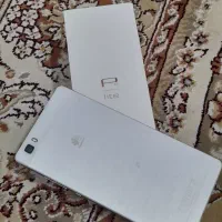 گوشی پی ۸ لایت