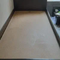 تخت تک نفره با پاتختی..کفی تخت سالمه سالم