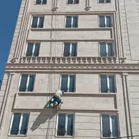 پیچ و رول پلاک تخصصی سنگ نمای ساختمان بدون اربست