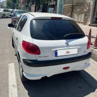 پژو ۲۰۶