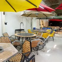 چتر سایبان پایه بغل کلاسیک جوکار