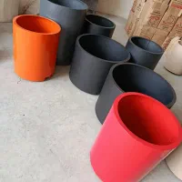 همکار ساده و رنگکار