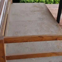 تخت چوبی برای  تراس ویلا و ...