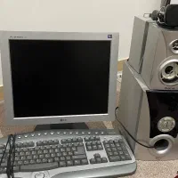 مانیتور و کیبورد ‌و اسپیکر