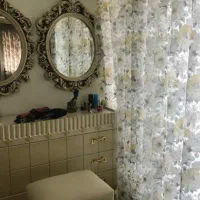 پاتختی و آینه دراور