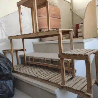 استند گل چوبی.