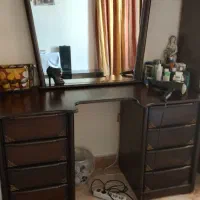 میز. آرایش کارکرده