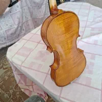 ویولون دست ساز مشتاق دو مهر