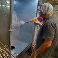 استخدام برای کارگاه رنگ