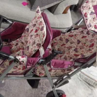 کالسکه دوقلویی خوشرنگ به همراه کریر پسرانه چیکو