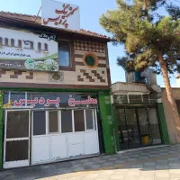 فروش یک مجموعه با تجهیزات و۴ بابت مغازه  تجاری