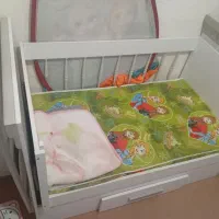 تخت کودک تا حالا استفاده نشده