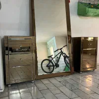 آینه قدی و کنسول