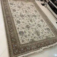 دو عدد فرش شش متری