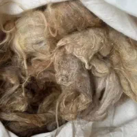 پشم گوسفندی شسته شده چوب زده