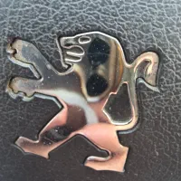 ۲۰۷ تیو ۳ صفر ۴۰۴ سفید