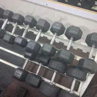وسایل باشگاه بدنسازی