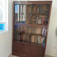 کتابخانه چوبی