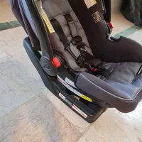 کریر و صندلی ماشین