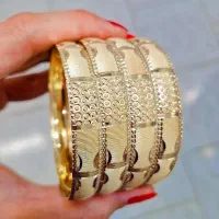 (فروشگاه بدلیجات آمیتیس)النگو طلا روس اصل