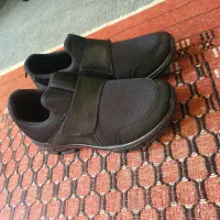 کفش کتونی مارک تن تاک