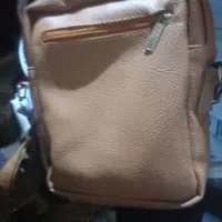 کیف|کیف، کفش، کمربند|بم, |دیوار