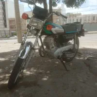 موتورسیکلت زیرخاکی تلاش سری اول بسیار سالم.