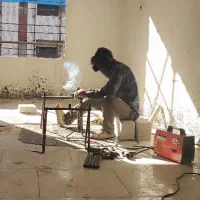 لوله کشی گاز و آب مسکونی و تجاری و باغ ویلا