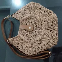 کیف موتیفی با نخ رافیا