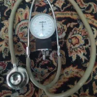 گوشی پزشکی درحد بدون پمپ بادرجه و بازوبند