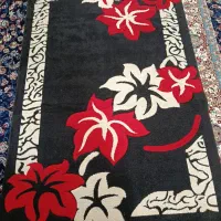 سبزی خورد کن جاکفشی و یک تخته فرش