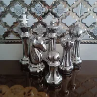 مجسمه مهره های شطرنج