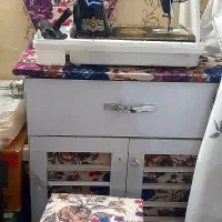 چرخ خیاطی و میز نوع